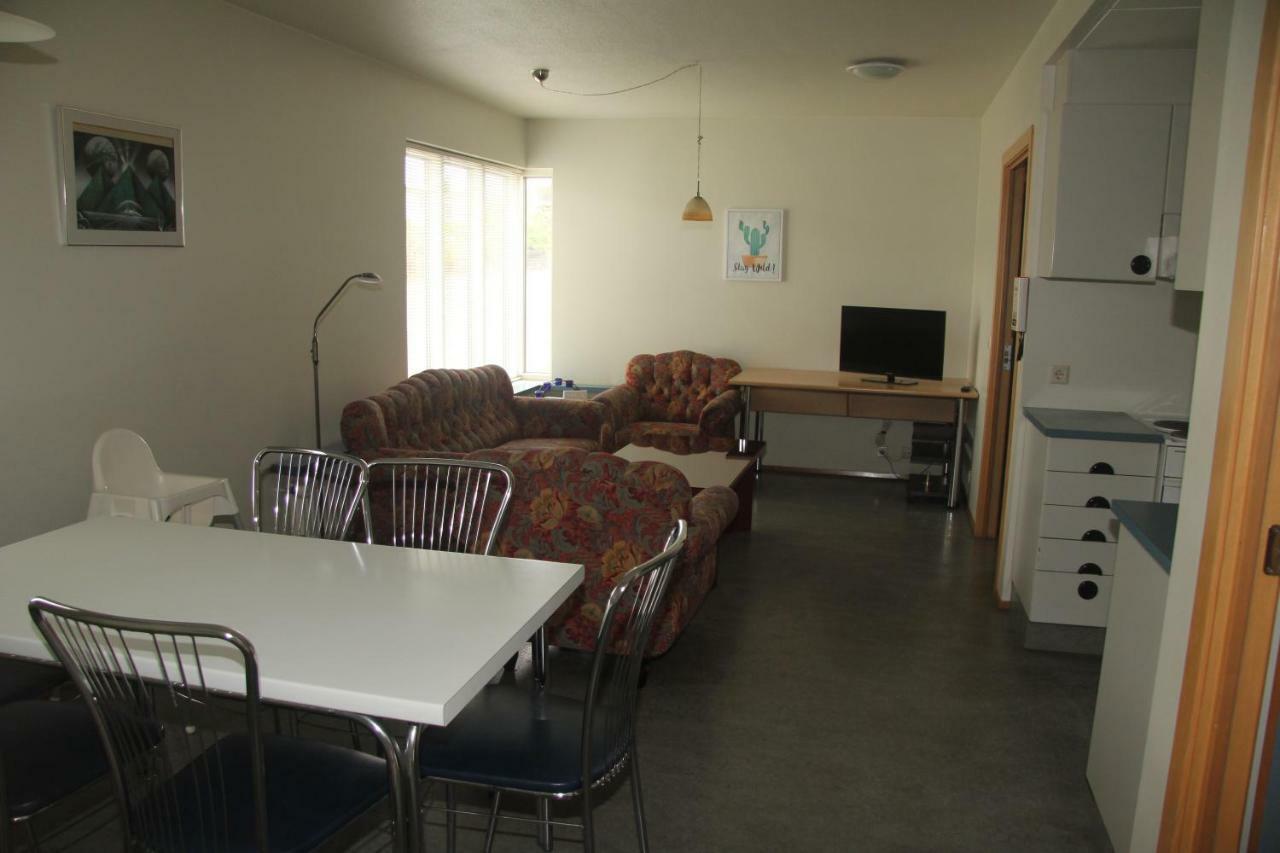 Sulur Guesthouse 2 อาคูเรย์รี ภายนอก รูปภาพ